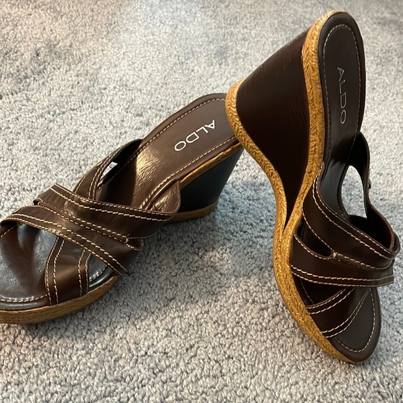 Aldo Shoes - Women’s dark brown wedge Aldo brand size 9. Worn a few times.